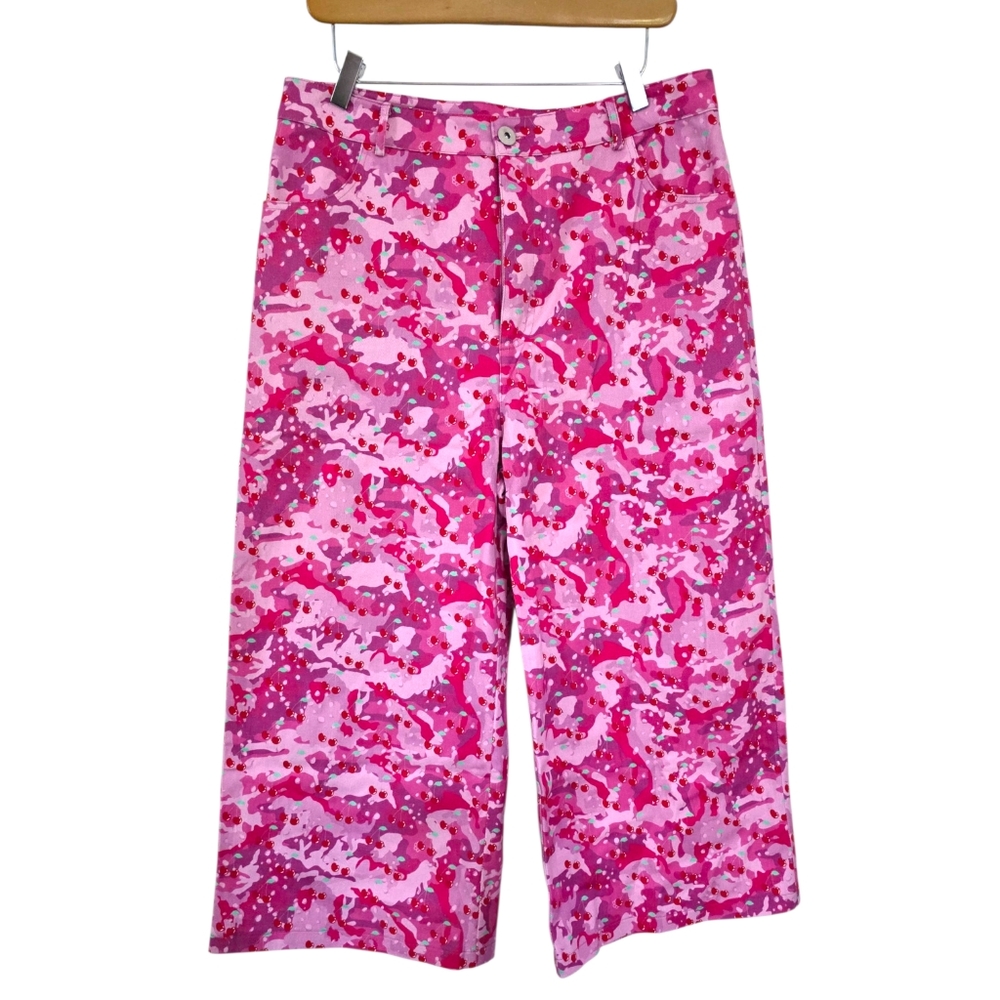 Hayley Elsaesser x Get Fresh Company Pink Cherry Camo Wide Leg Cropped Pants‎